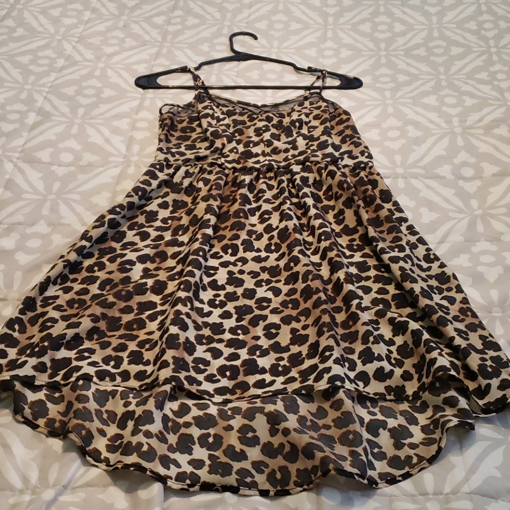 DRESS. SUNDRESS. STRAPPY - Picture 2 of 6